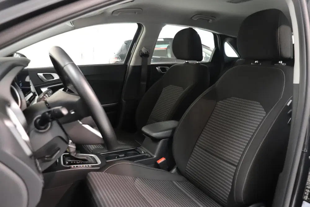 Kia Ceed 1.0 T-GDi MHEV DynamicLine uit 2024, foto 7
