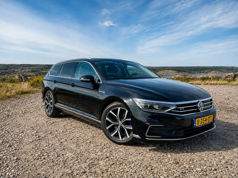 Volkswagen Passat Variant VW Passat GTE | Panorama HUD Dynaudio Massage MatrixLED 360 uit 2020, foto 2