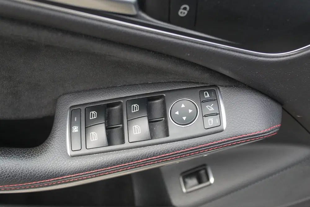 Mercedes-Benz CLA 180 AMG Automaat Pan uit 2019, foto 18
