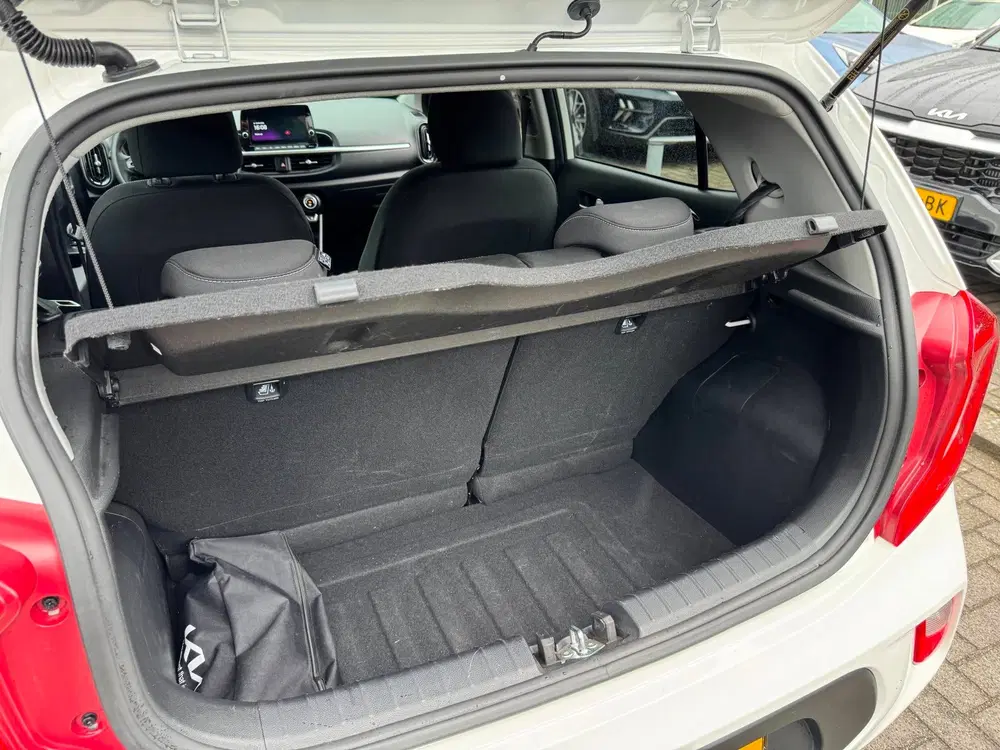 Kia Picanto 1.0 DPi DynamicPlusLine uit 2023, foto 17