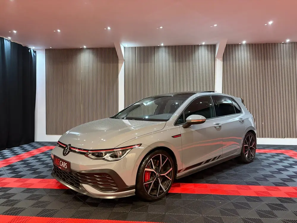 Volkswagen Golf 2.0 TSI GTI Clubsport Pano Camera Keyless AC uit 2022, foto 13
