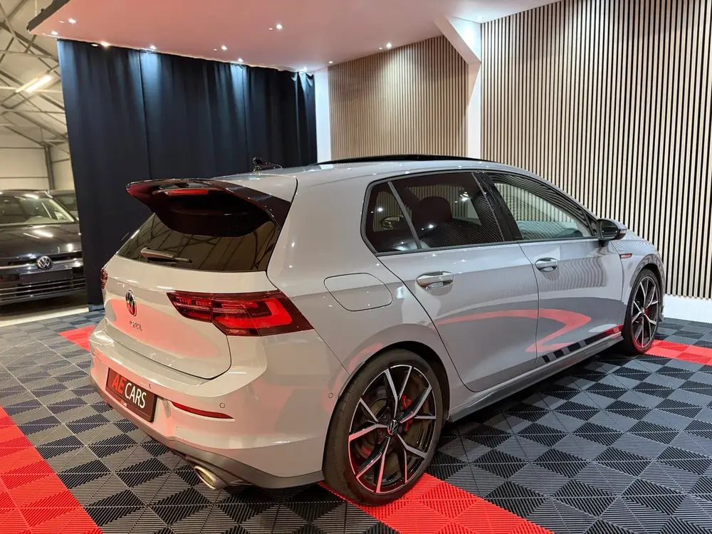 Volkswagen Golf 2.0 TSI GTI Clubsport Pano Camera Keyless AC uit 2022, foto 15