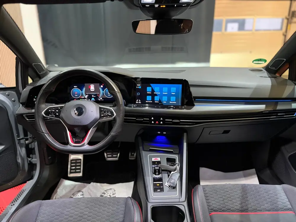 Volkswagen Golf 2.0 TSI GTI Clubsport Pano Camera Keyless AC uit 2022, foto 20