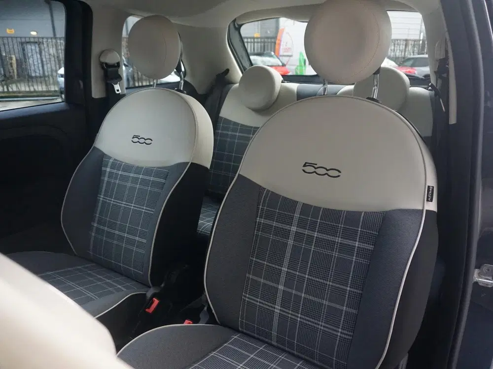 Fiat 500 1.0 Hybrid Lounge uit 2021, foto 10