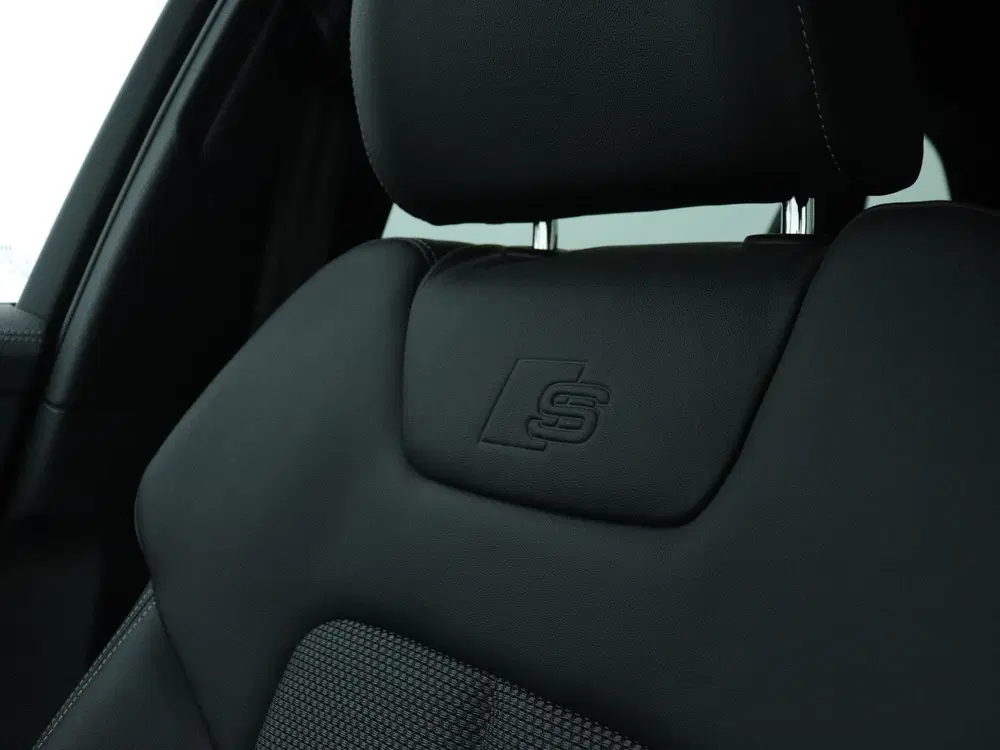 Audi A6 40 TFSI S edition 204 PK uit 2023, foto 18