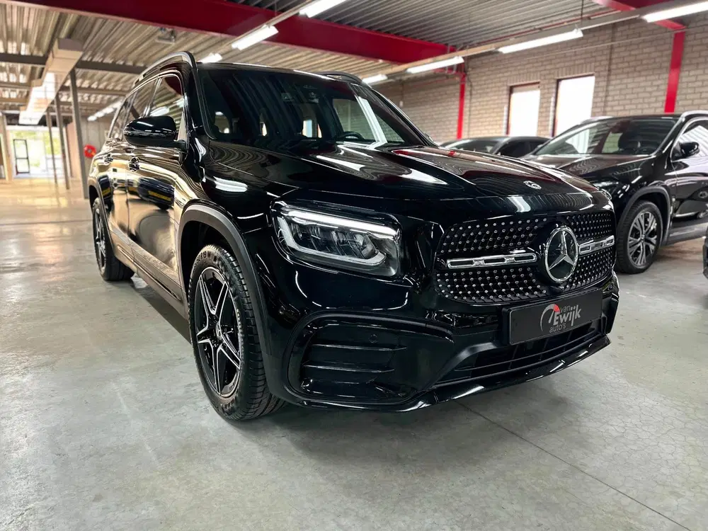 Mercedes-Benz GLB uit 2024, foto 8