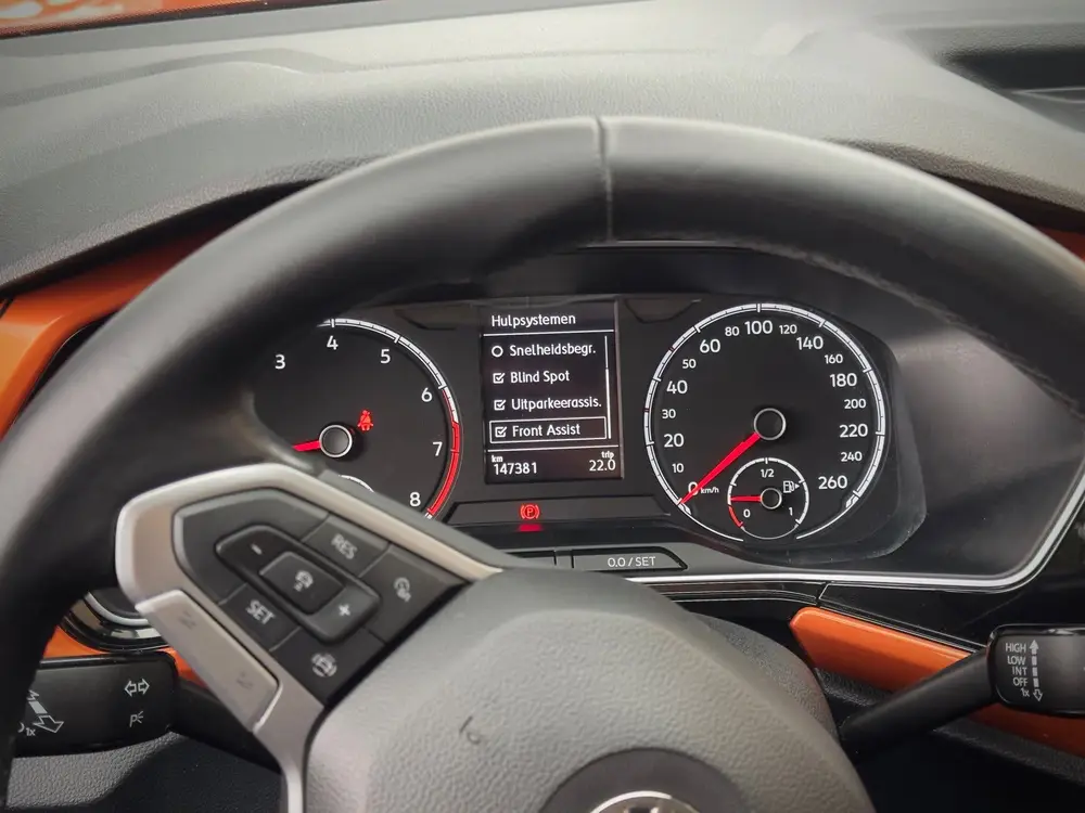 Volkswagen T-Cross 1.0 TSI ORANGE-STYLE EDITION CARPLAY CRUI uit 2019, foto 18
