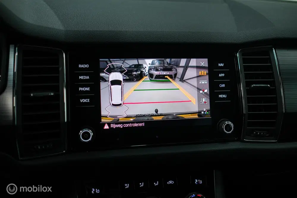 Skoda Kodiaq 1.5 TSI Business Edition DSG uit 2021, foto 4