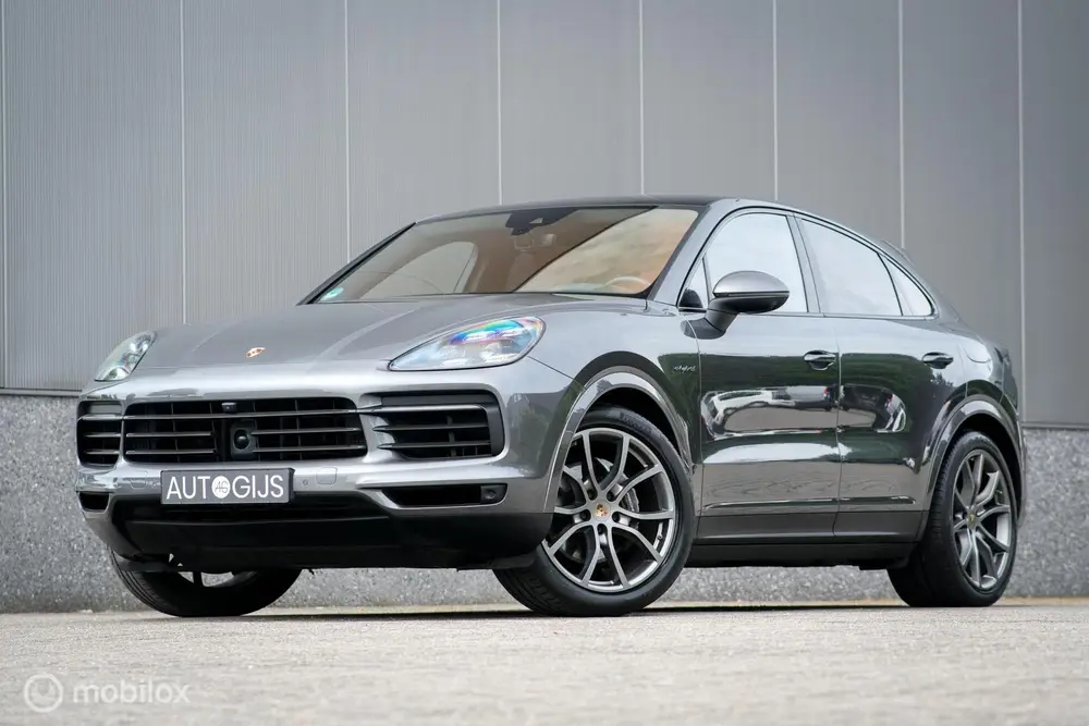 Porsche Cayenne Cayenne Coupé 3.0 E-Hybrid | Dealer OH | Meesturend uit 2019