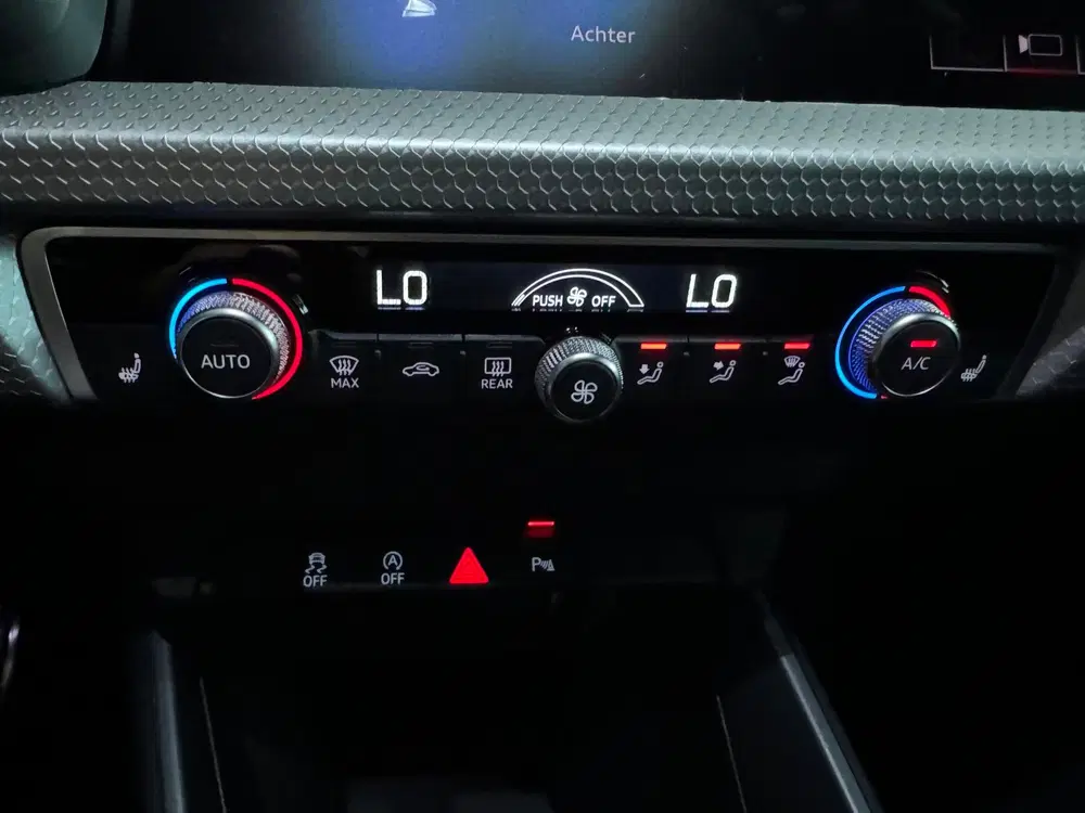 Audi A1 30 TFSI Pro Line S Stoelverwarming uit 2020, foto 13
