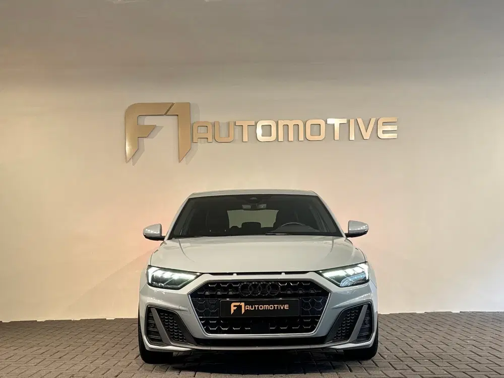 Audi A1 30 TFSI Pro Line S Stoelverwarming uit 2020, foto 3