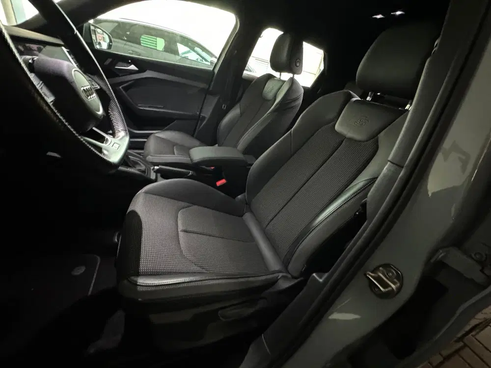 Audi A1 30 TFSI Pro Line S Stoelverwarming uit 2020, foto 5