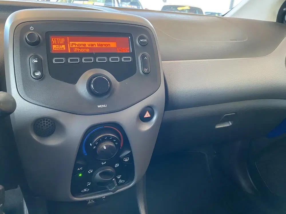 Peugeot 108 1.0 e-VTiAutomaat uit 2019, foto 15