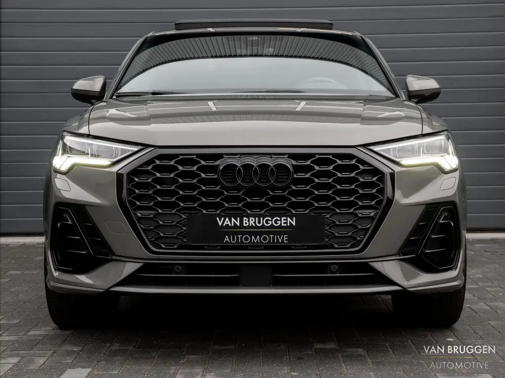 Audi Q3 35 TFSI S Edition Pano Keyless B&O Trekhaa uit 2021, foto 6