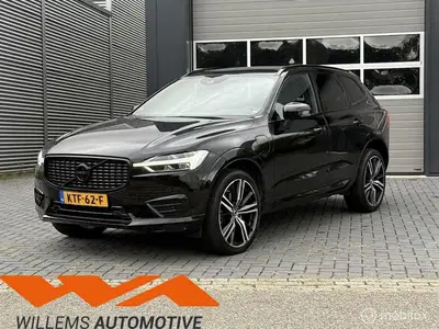 Volvo XC60 2.0 Recharge T8 AWD R-Design Pano uit 2020