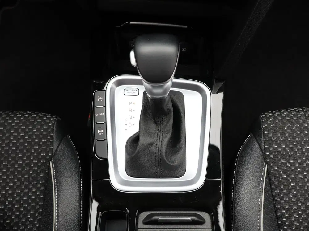 Kia XCeed 1.6 GDi PHEV DynamicLine uit 2020, foto 12