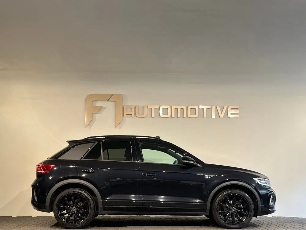 Volkswagen T-Roc 1.5 TSI Life Business Pano|ACC|Lane|Camera| uit 2024, foto 11