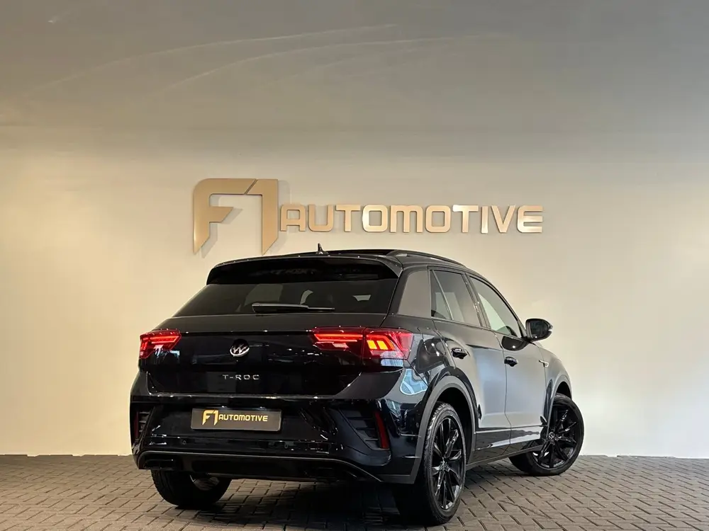 Volkswagen T-Roc 1.5 TSI Life Business Pano|ACC|Lane|Camera| uit 2024, foto 7