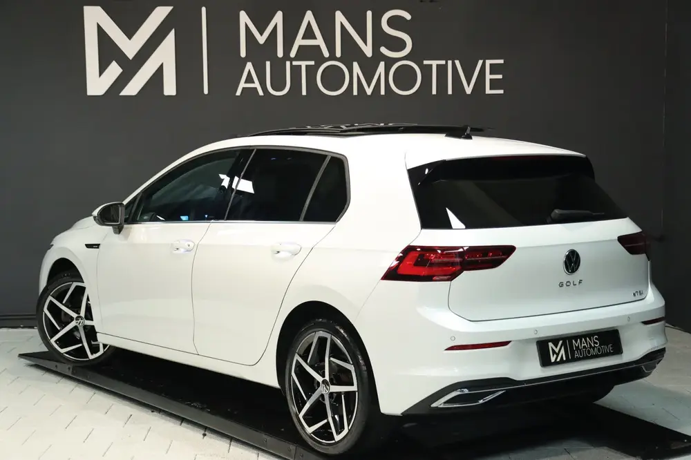 Volkswagen Golf 1.5 eTSI ACT / PANO / HUD / ACC / MEMORY / M uit 2021, foto 5