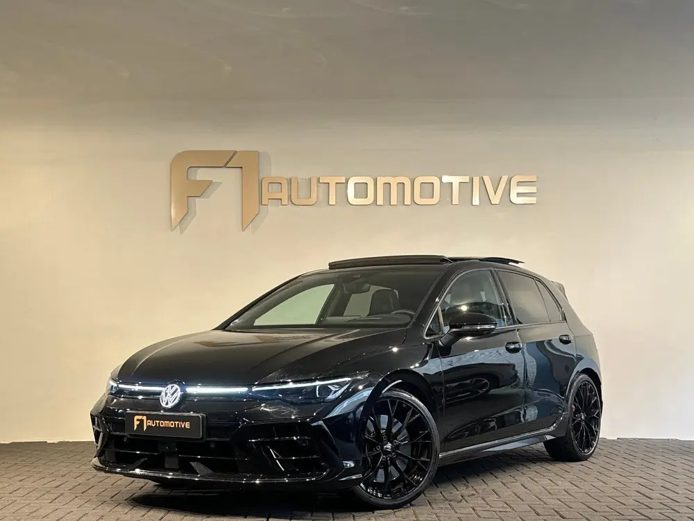 Volkswagen Golf 2.0 TSI 4Motion R Pano|H/K|HuD|Akra|Leer|Mem uit 2024