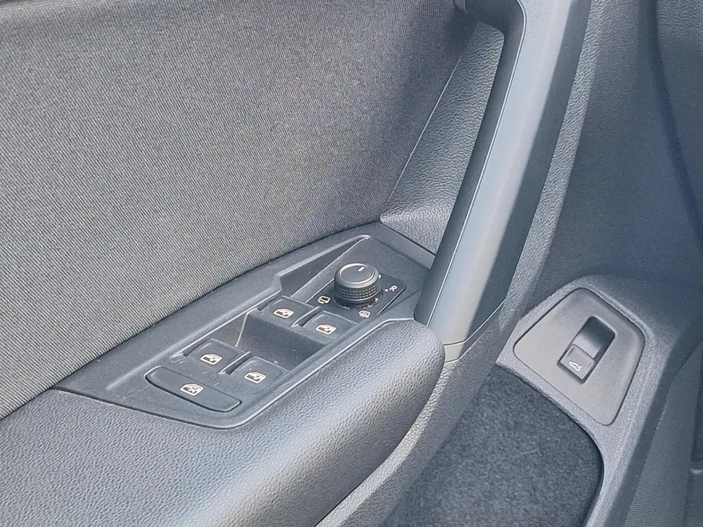Volkswagen Tiguan 1.5 TSI DSG Highline R-Line PANO DIGID ADA uit 2020, foto 16