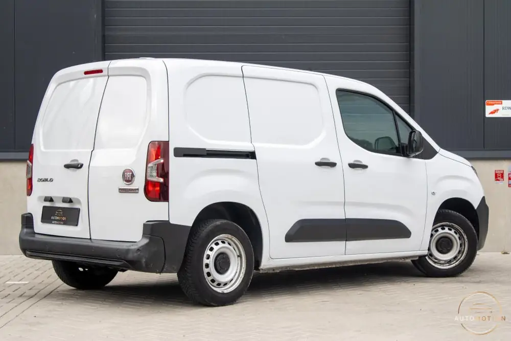 Fiat Doblò 1.5D 100pk L1 650kg Carplay 1e eigenaar Airco Cr uit 2023, foto 2