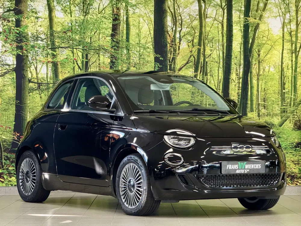 Fiat 500 Icon 42 kWh uit 2022, foto 3