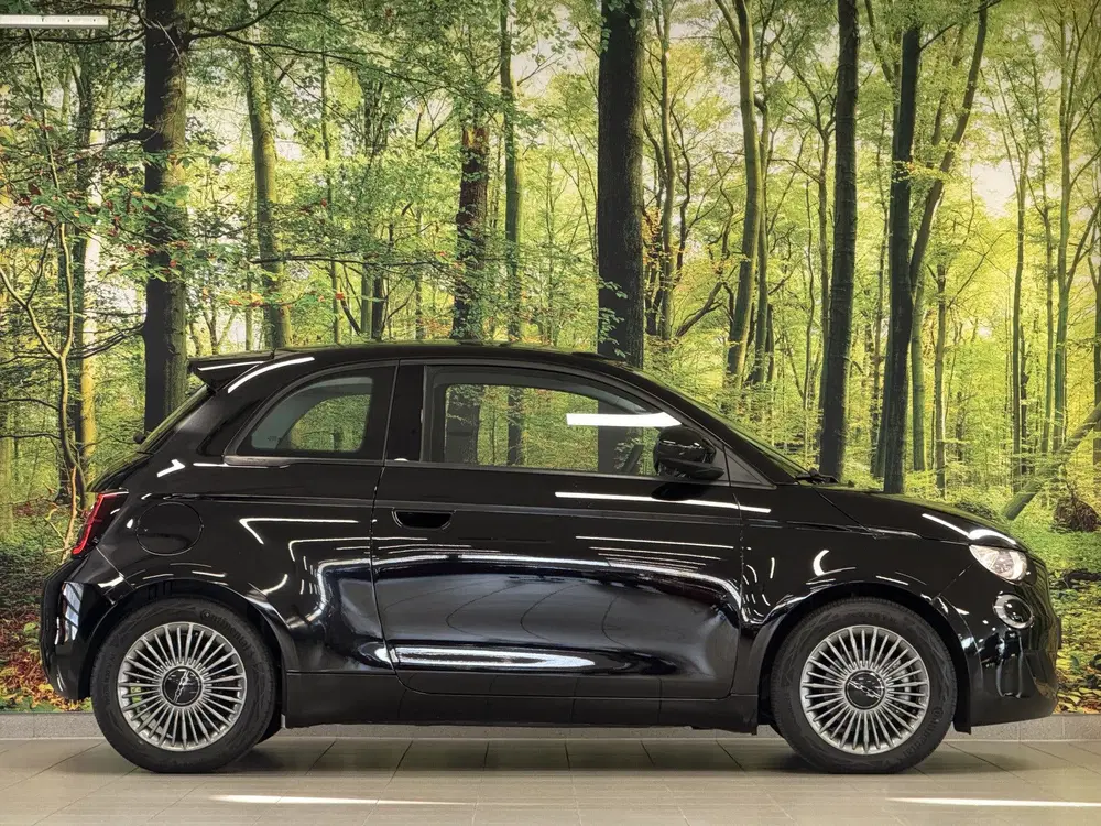 Fiat 500 Icon 42 kWh uit 2022, foto 4