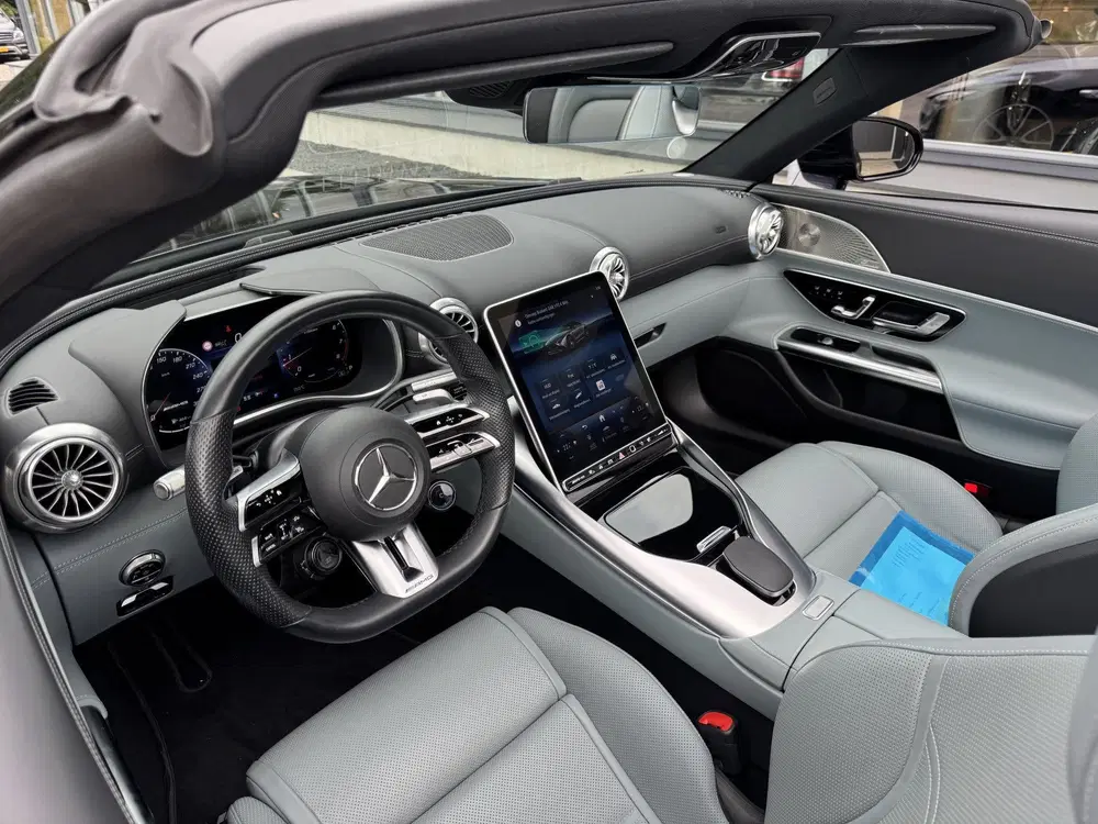 Mercedes-Benz SL Roadstar AMG 43 Burmester HUD uit 2023, foto 9