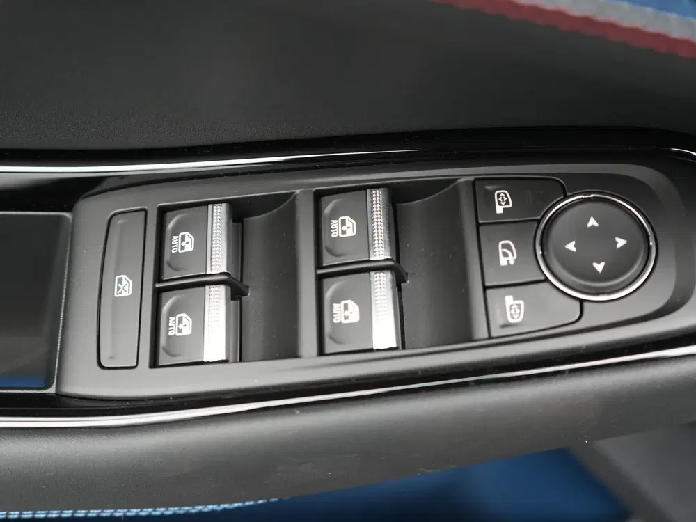 Renault Rafale 1.2 E-Tech 4x4 plug-in hybrid 300 esprit A uit 2026, foto 19