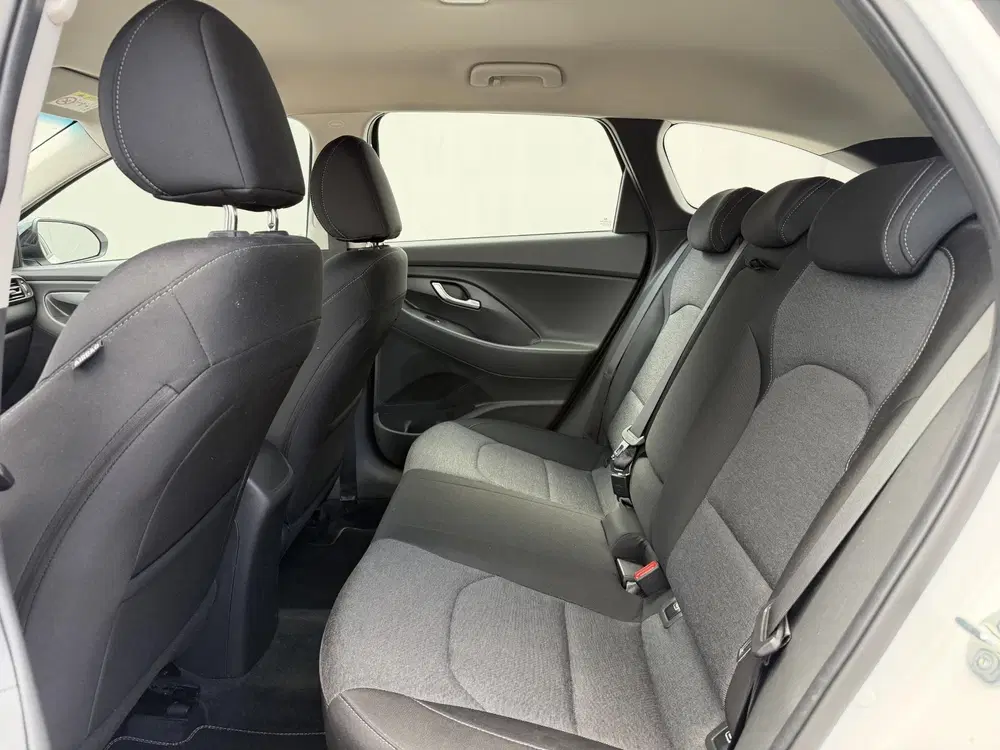 Hyundai i30 1.0 T-GDi MHEV Comfort Automaat uit 2024, foto 10