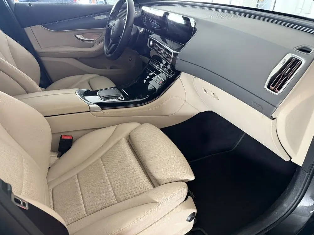 Mercedes-Benz EQC 400 4MATIC Business Solution 80 kWh SOH 96 uit 2021, foto 3