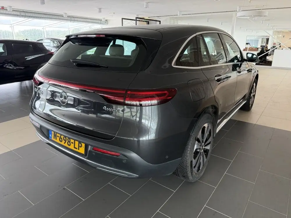Mercedes-Benz EQC 400 4MATIC Business Solution 80 kWh SOH 96 uit 2021, foto 4
