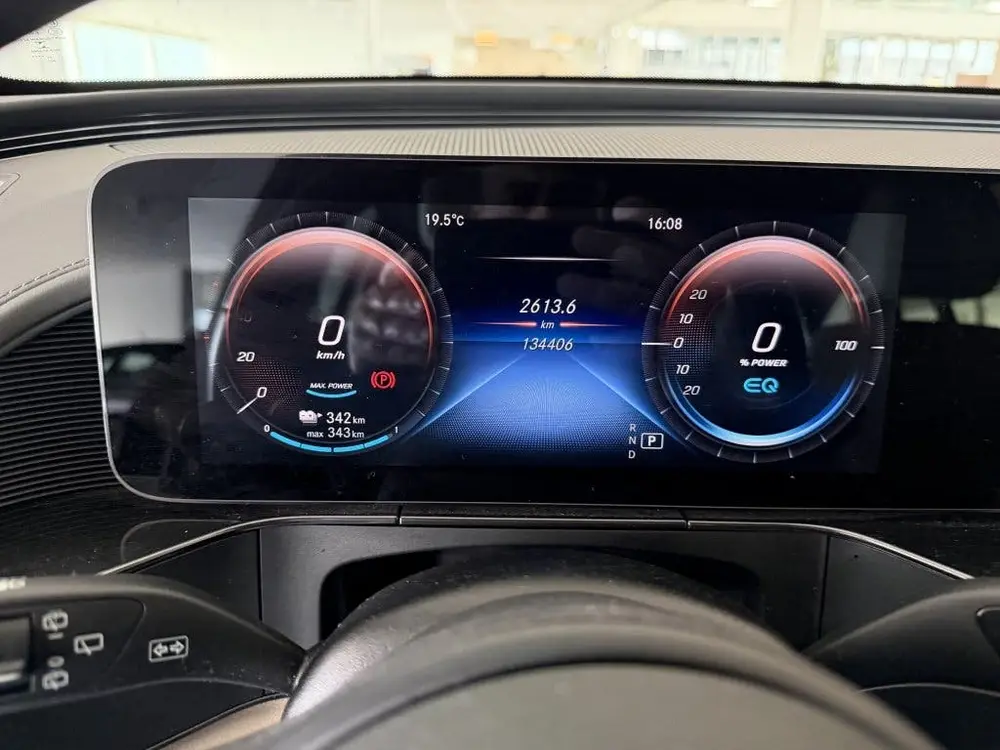Mercedes-Benz EQC 400 4MATIC Business Solution 80 kWh SOH 96 uit 2021, foto 7