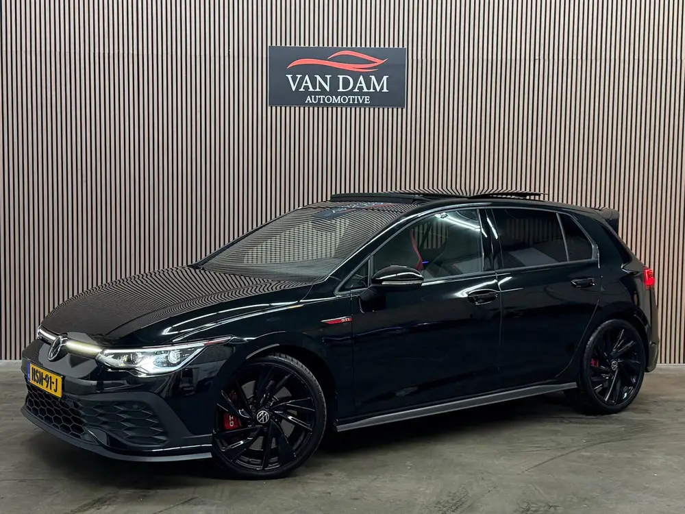 Volkswagen Golf 2.0 TSI GTI Clubsport 2024 DSG PANO IQ-LIGHT uit 2024