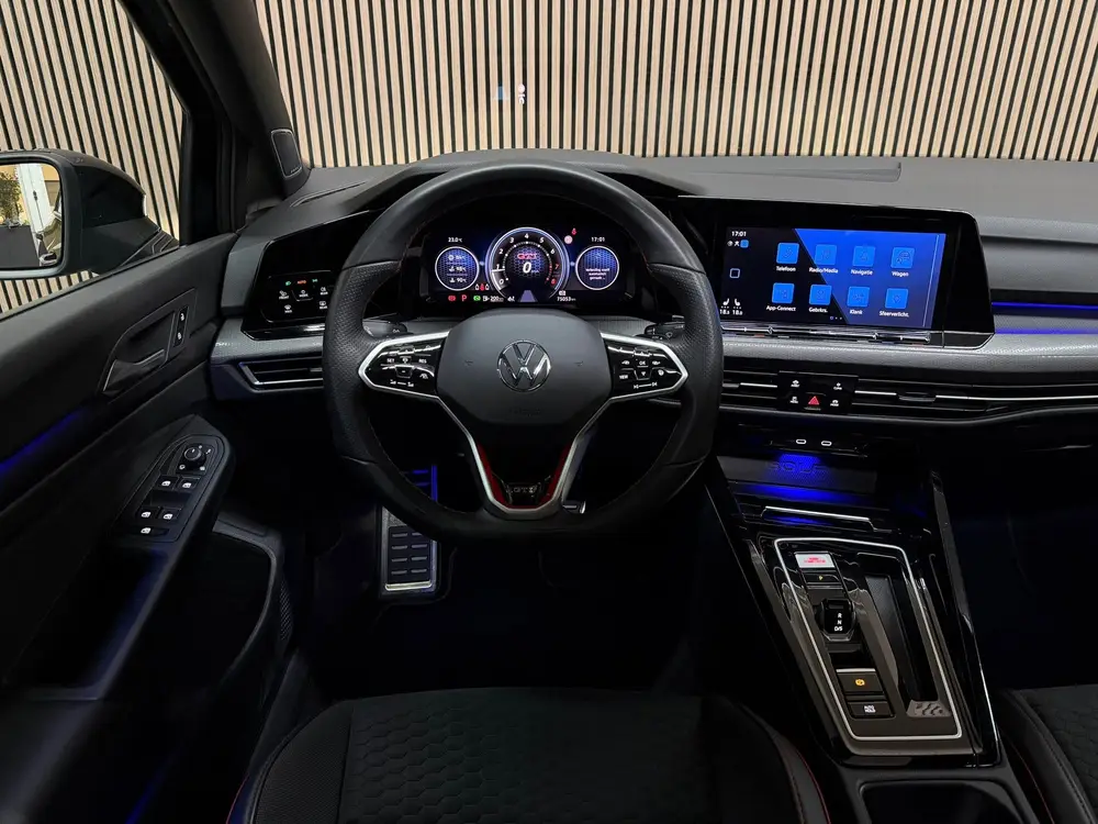 Volkswagen Golf 2.0 TSI GTI Clubsport 2024 DSG PANO IQ-LIGHT uit 2024, foto 16