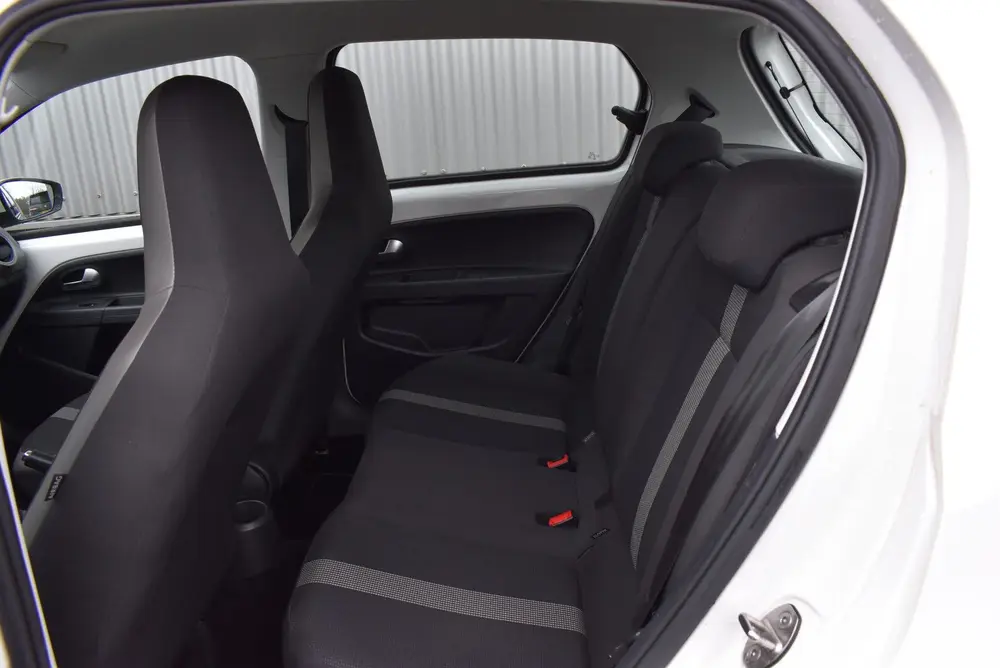 Volkswagen Up! 1.0 BMT high up! Cruise, PDC, A/C, Multi. stu uit 2019, foto 15