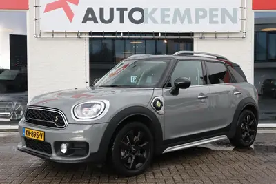 Mini Countryman 1.5 COOPER S E ALL4 PEPPER APPLE CARPLAY|NAV uit 2019