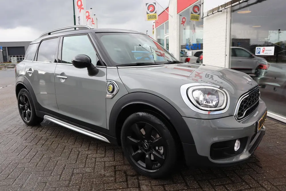 Mini Countryman 1.5 COOPER S E ALL4 PEPPER APPLE CARPLAY|NAV uit 2019, foto 4