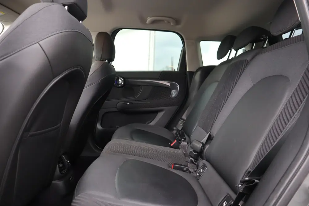 Mini Countryman 1.5 COOPER S E ALL4 PEPPER APPLE CARPLAY|NAV uit 2019, foto 7