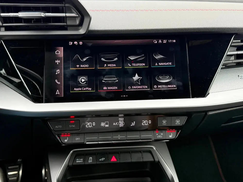 Audi A3 45 TFSI e S edit Competition uit 2022, foto 12