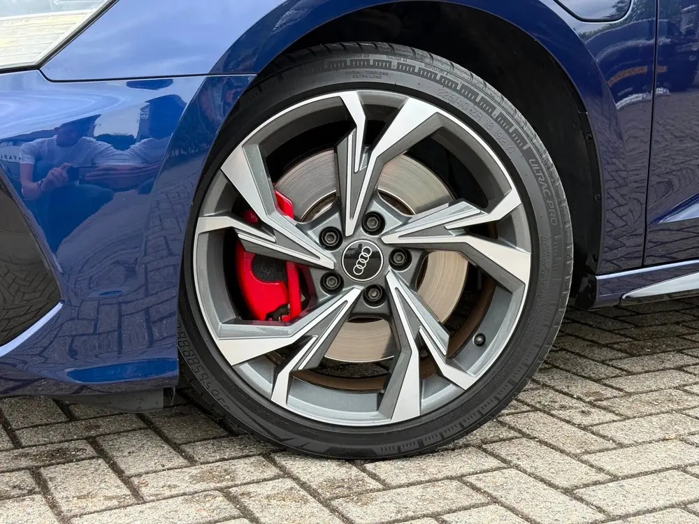 Audi A3 45 TFSI e S edit Competition uit 2022, foto 9