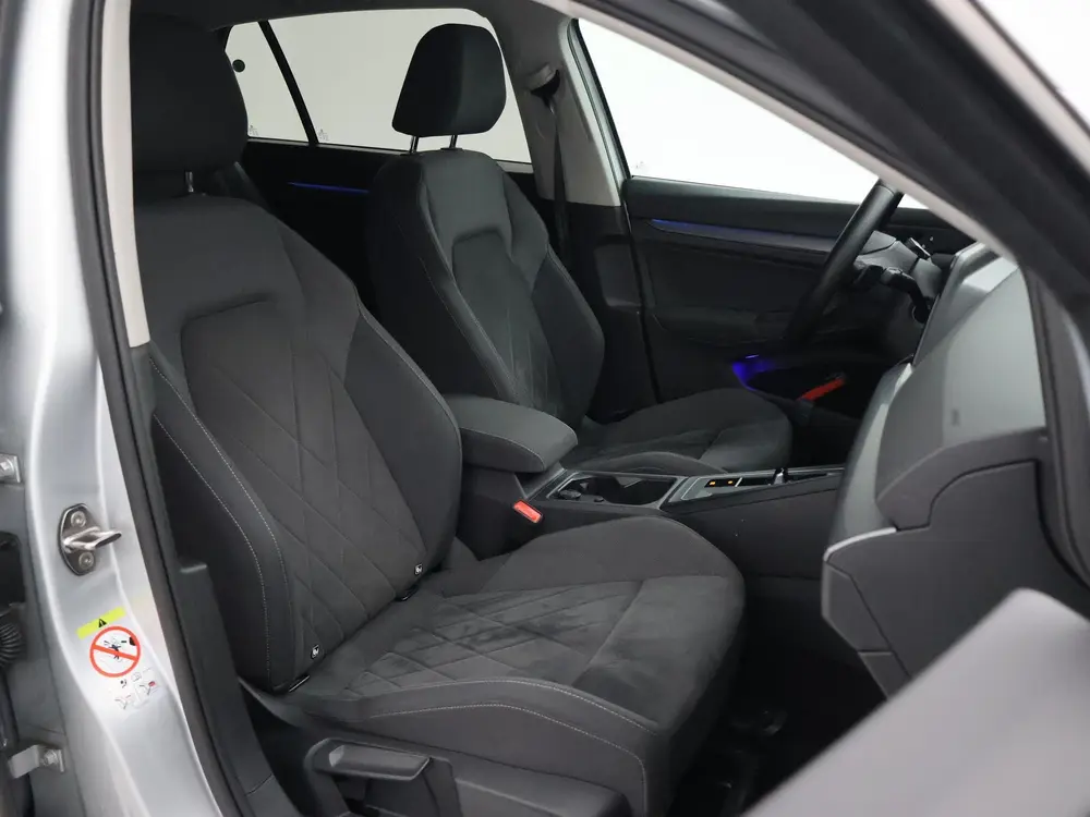 Volkswagen Golf 1.5 eTSI 150 PK STYLE AUT. + MASSAGE | SFEER uit 2020, foto 6