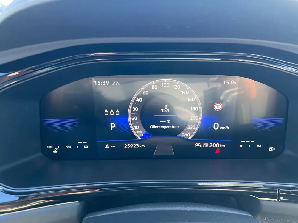 Volkswagen T-Roc 2.0 TSI 4Motion R-Line uit 2023, foto 9