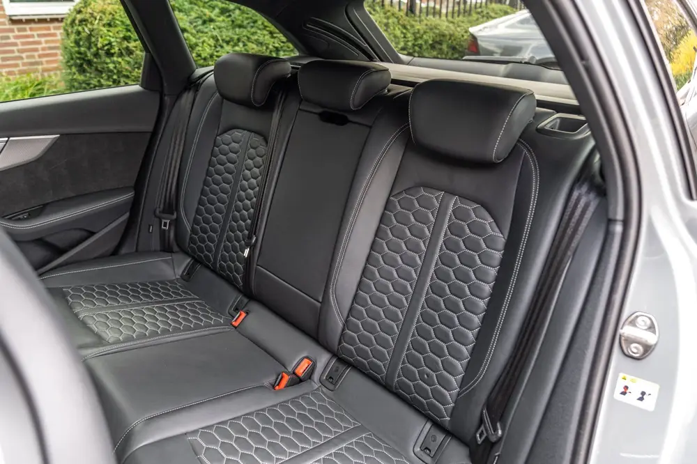 Audi RS4 2.9 TFSI Quattro uit 2021, foto 11