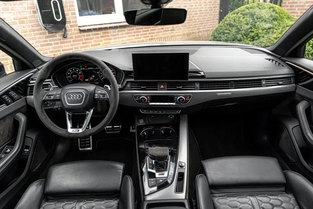 Audi RS4 2.9 TFSI Quattro uit 2021, foto 18