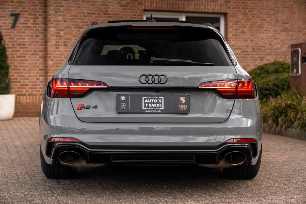 Audi RS4 2.9 TFSI Quattro uit 2021, foto 7