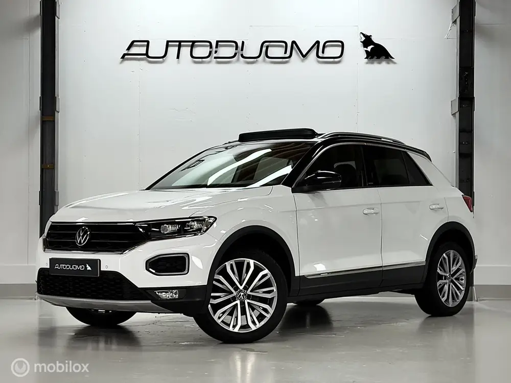 Volkswagen T-Roc 1.5 TSI United | Pano | Black Style | Stoel uit 2021