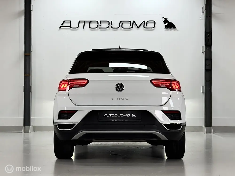 Volkswagen T-Roc 1.5 TSI United | Pano | Black Style | Stoel uit 2021, foto 6