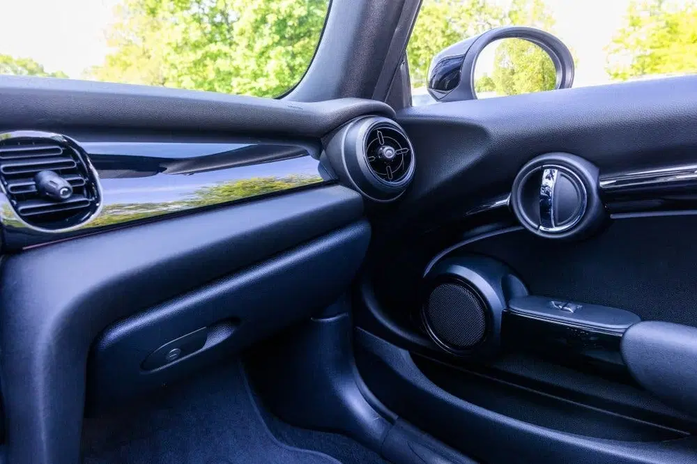 Mini Cabrio Cooper Classic Trim (bj 2023 uit 2023, foto 16